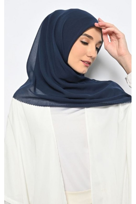 Hijab Segi 4 Voal Gucci Lasercut Black 